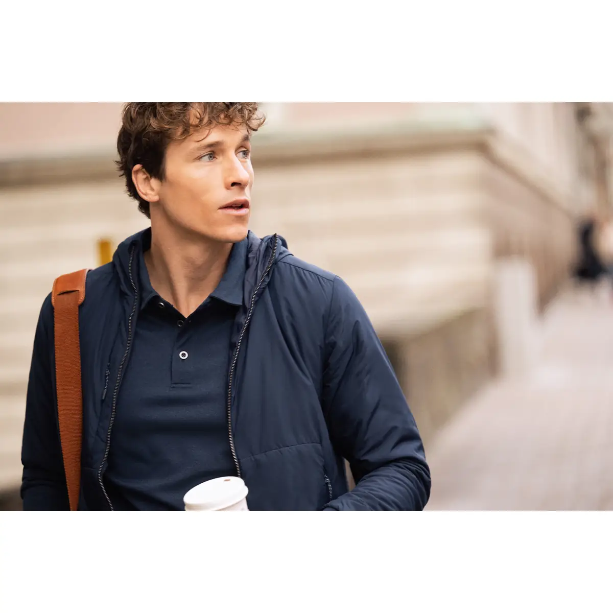 Chaqueta hombre JAMES HARVEST FRANKLIN JACKET MEN 2111039 21 Chaqueta hombre JAMES HARVEST FRANKLIN JACKET MEN 2111039, detalle de la chaqueta con modelo
