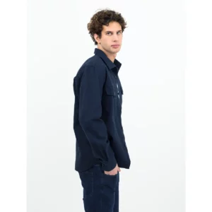 Sobrecamisa unisex James Harvest Highwoods 2111040, Marino, con modelo, lateral derecho