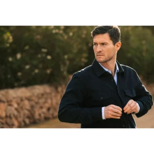 Sobrecamisa unisex James Harvest Highwoods 2111040, con modelo en exterior
