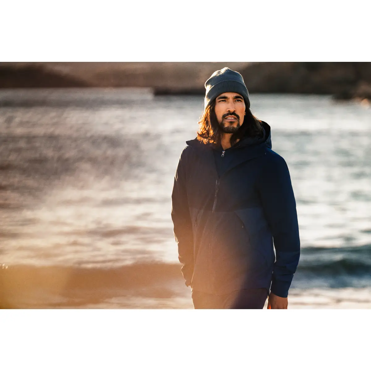Chaqueta hombre JAMES HARVEST FRANKLIN JACKET MEN 2111039 1 Chaqueta hombre JAMES HARVEST FRANKLIN JACKET MEN 2111039 / Chaqueta hombre JAMES HARVEST NORTHVILLE 2111041, vista frontal con modelo en exterior