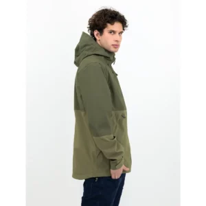 Chaqueta hombre JAMES HARVEST NORTHVILLE 2111041, con modelo, vista lateral