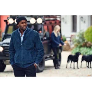 Cazadora hombre JAMES HARVEST HERITAGE JACKET 2111045, con modelo en exterior