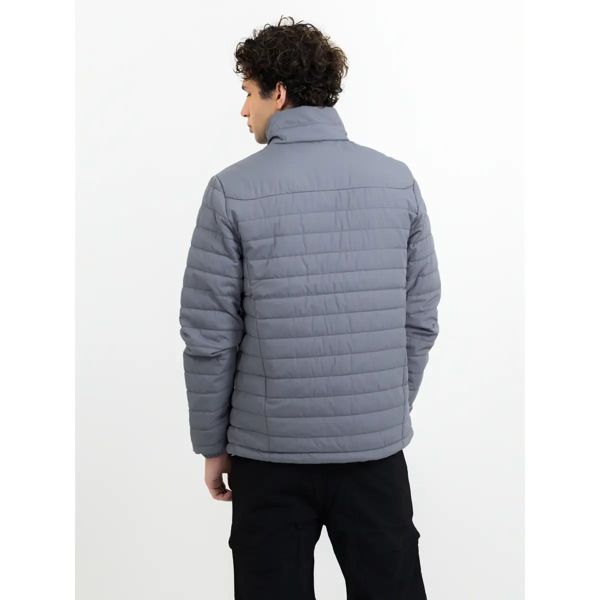 Chaqueta hombre JAMES HARVEST ARCHES 2111048 25 Chaqueta acolchada de hombre James Harvest Arches 2111048, Gris acero, con modelo, vista posterior