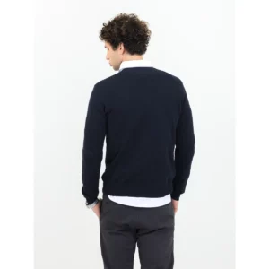 Jersey de hombre James Harvest Ashland U 2112512, Negro, con modelo, vista posterior