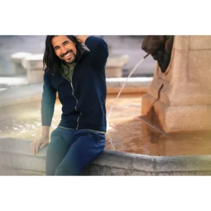 Cárdigan de hombre James Harvest Ashland Cardigan 2112514, con modelo sentado en exterior, otra vista