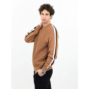 Jersey de hombre James Harvest Scarsdale Sweater 2112517, Hazel, con modelo, lateral izquierdo