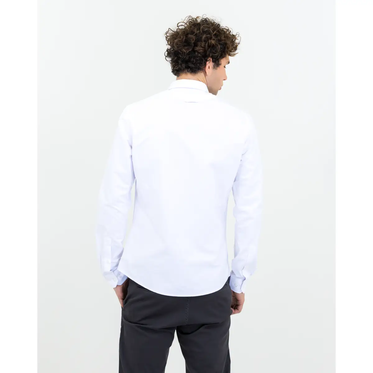 Camisa de hombre JAMES HARVEST ALLEN OXFORD 2113042 2 Camisa de hombre James Harvest Allen Oxford 2113042, Blanco, con modelo, vista posterior