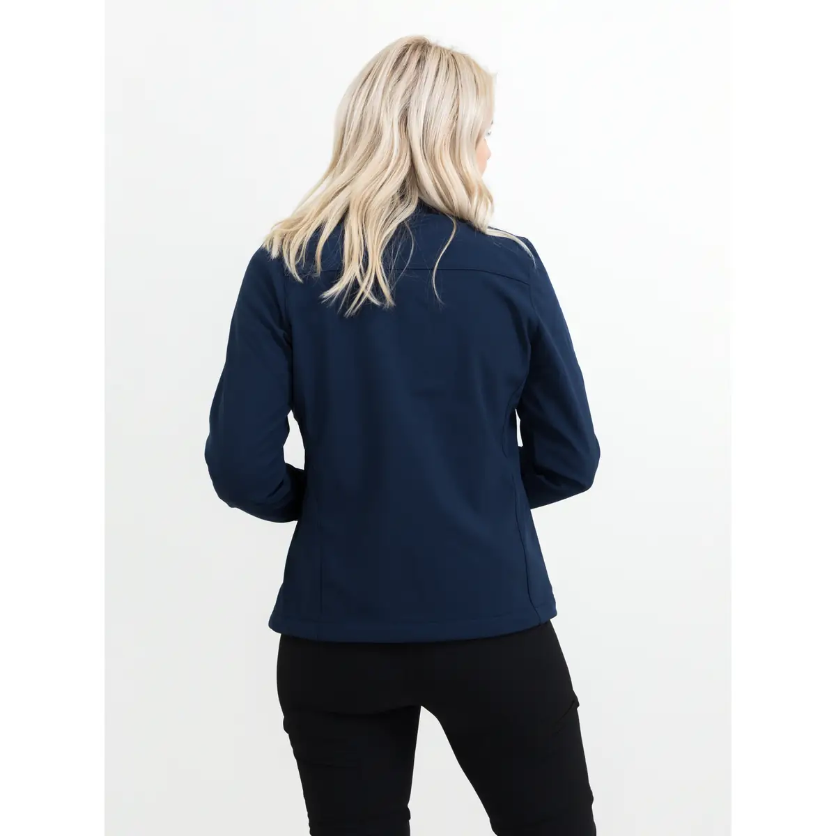 Chaqueta softshell mujer JAMES HARVEST MAMMOTH WOMAN 2121056 23 Chaqueta softshell de mujer James Harvest Mammoth Woman 2121056, Marino, con modelo, vista posterior