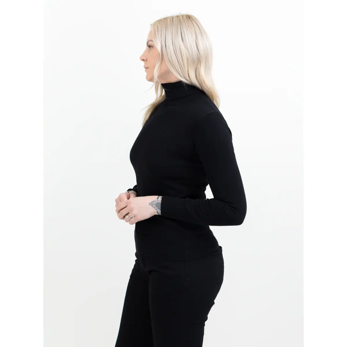 Jersey de mujer JAMES HARVEST ASHLAND TURTLE WOMAN 2122510 17 Jersey de mujer James Harvest Ashland Turtle Woman 2122510, Negro, con modelo, lateral izquierdo