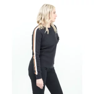 Jersey de mujer James Harvest Scarsdale Sweater 2122513, Negro, con modelo, lateral derecho