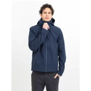 Chaqueta hombre JAMES HARVEST LODGETOWN 2131042, vista frontal con modelo
