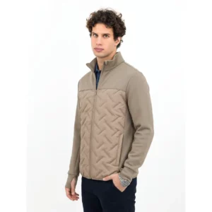 Chaqueta hombre JAMES HARVEST MONTANA HYBRID MOTION 2131047, Nogal, vista frontal con modelo