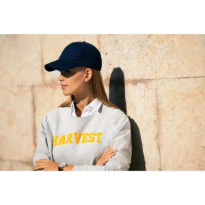 Camisa de mujer James Harvest Burlingham Woman 2123028, con modelo bajo sudadera en exterior