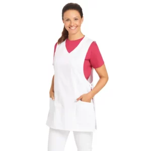 Casulla de trabajo Leiber 08/1227 blanca, vista frontal con modelo