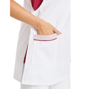 Casulla Leiber 08/1229 blanca, detalle de bolsillo