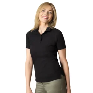 Polo de mujer Leiber 08/1394 negro, vista frontal puesta en modelo