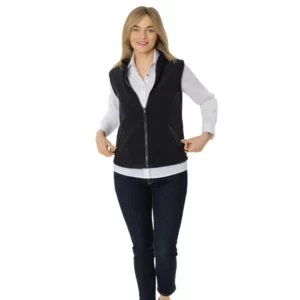 Chaleco polar de mujer Leiber 08/1397 negro, vista frontal puesta en modelo