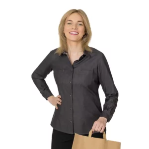 Blusa de mujer Leiber 08/2104 gris jeans vista frontal con modelo