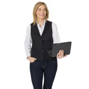 Chaleco de mujer Leiber 08/2107 negro vista frontal con modelo