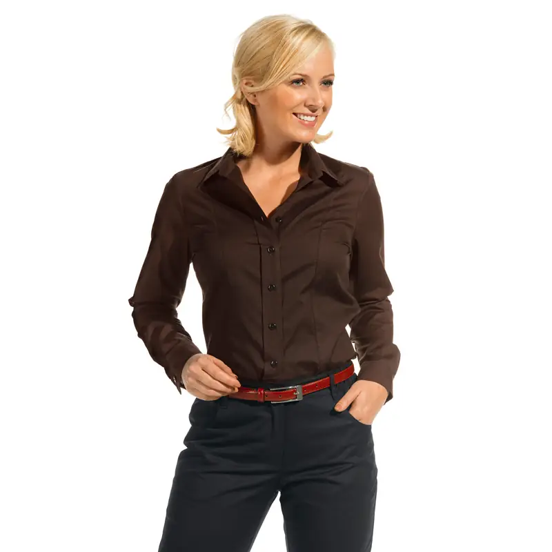 Blusa de mujer Leiber 08/2424 de manga larga 9 Blusa de mujer Leiber 08/2424 chocolate, puesta en modelo