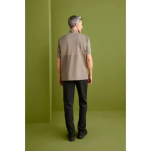 Chaquetilla Manga Corta Regular Fit Monza 04124 en visón, vista posterior