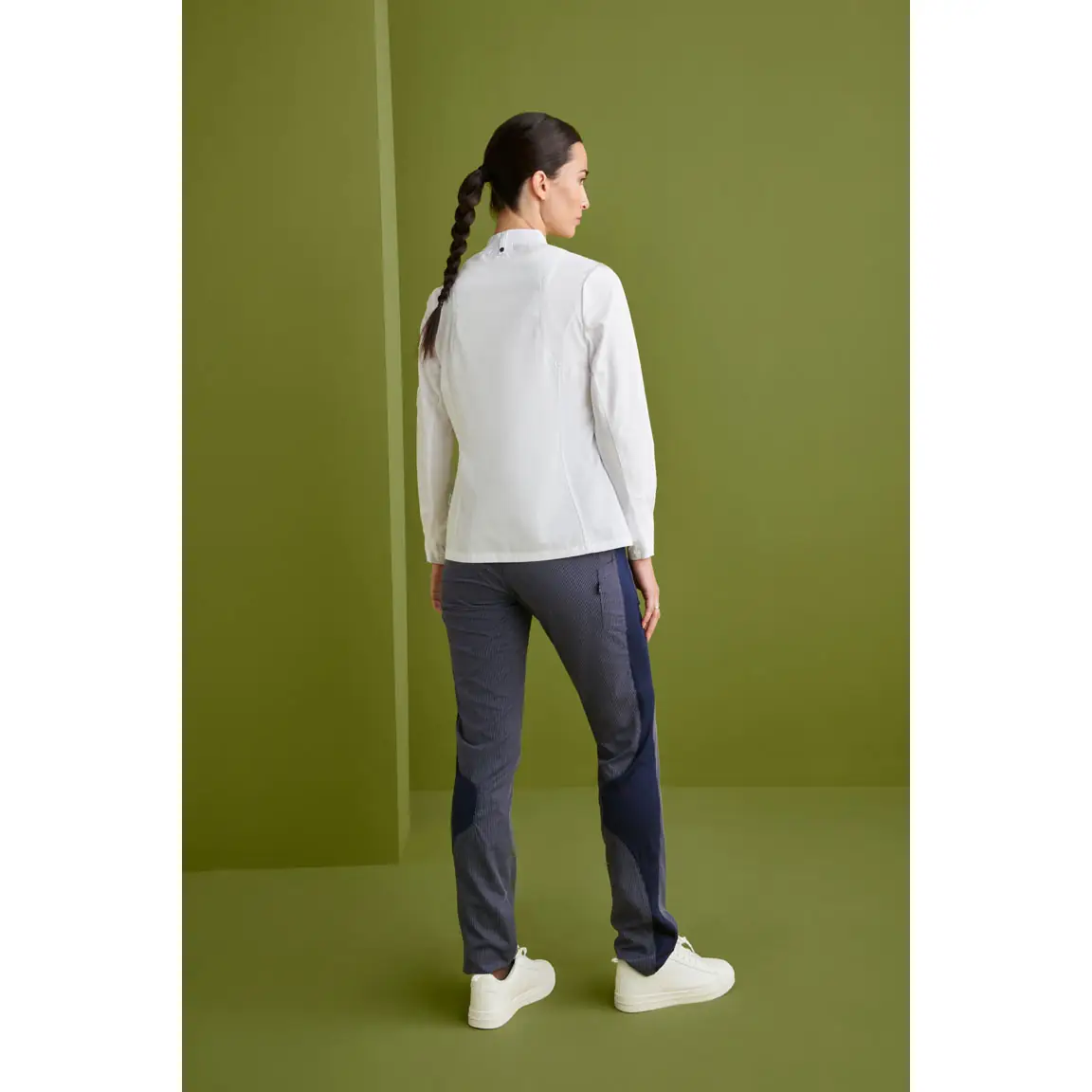 Chaquetilla Slim Fit Monza 04125 5 Chaquetilla Slim Fit Monza 04125 en blanco, vista posterior