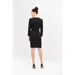 Vestido Cuello Caja Manga 3/4 Monza 01302 en negro, vista posterior