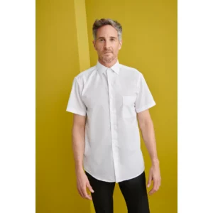 Camisa Manga Corta Cuello Italiano Regular Fit Monza 02031 en blanco, vista frontal