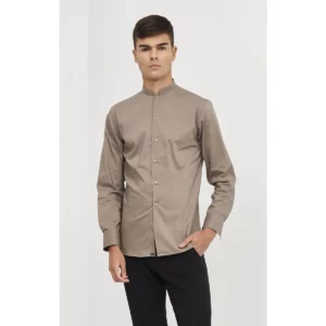 Camisa Cuello Mao Slim Fit Monza 02139 en visón, vista frontal