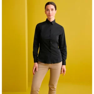 Camisa Cuello Camisero Slim Fit Monza 02257 en negro, vista frontal