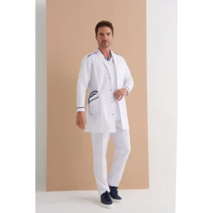 Bata sanitaria hombre Monza Crux 11.08 - Blanco/Azul marino - frontal con persona