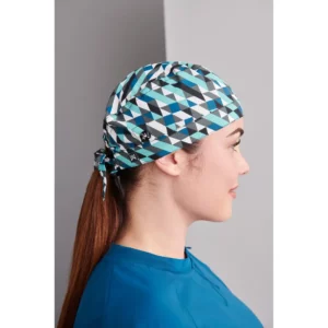 Gorro de quirófano Monza Grus 05.44 en verde geométrico, vista lateral