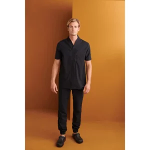 Pantalón sanitario jogger Monza Hydra 11.02 en negro, vista frontal