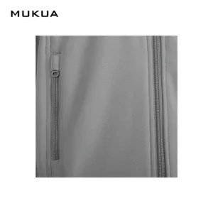 Softshell infantil Mukua RICHMOND KIDS SSZ280K Stone grey, detalle de bolsillo