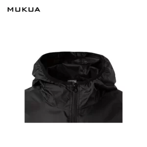 Cortavientos unisex Mukua STOCKTON WZ60U Black, detalle de capucha y cierre
