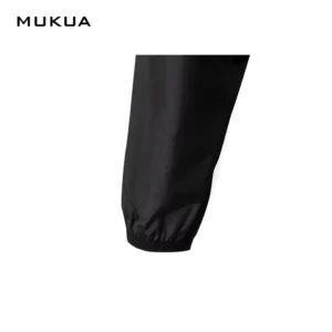 Cortavientos unisex Mukua STOCKTON WZ60U Black, detalle de puño
