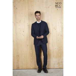 Americana hombre NEOBLU MARIUS MEN 03164, vista con modelo.