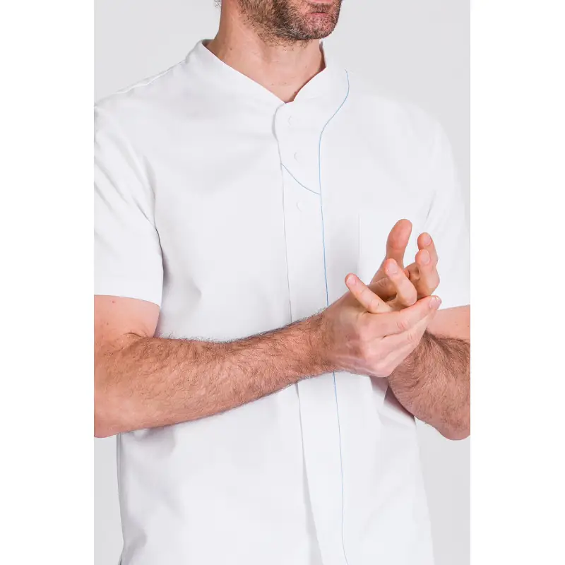 Casaca confort fit de hombre Norvil 1168 5 Casaca confort fit de hombre Norvil 1168 en blanco/turquesa, detalle de la prenda, sobre modelo.