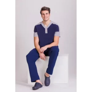 Túnica confort fit de hombre Norvil 1171 en azul/gris, vista frontal, sobre modelo.
