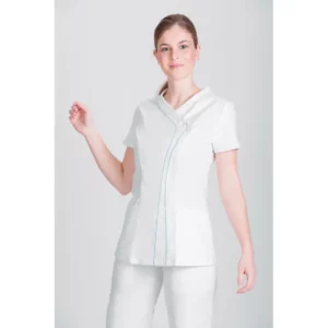 Casaca sanitaria de mujer Norvil 1176 en blanco/turquesa, vista frontal, sobre modelo.