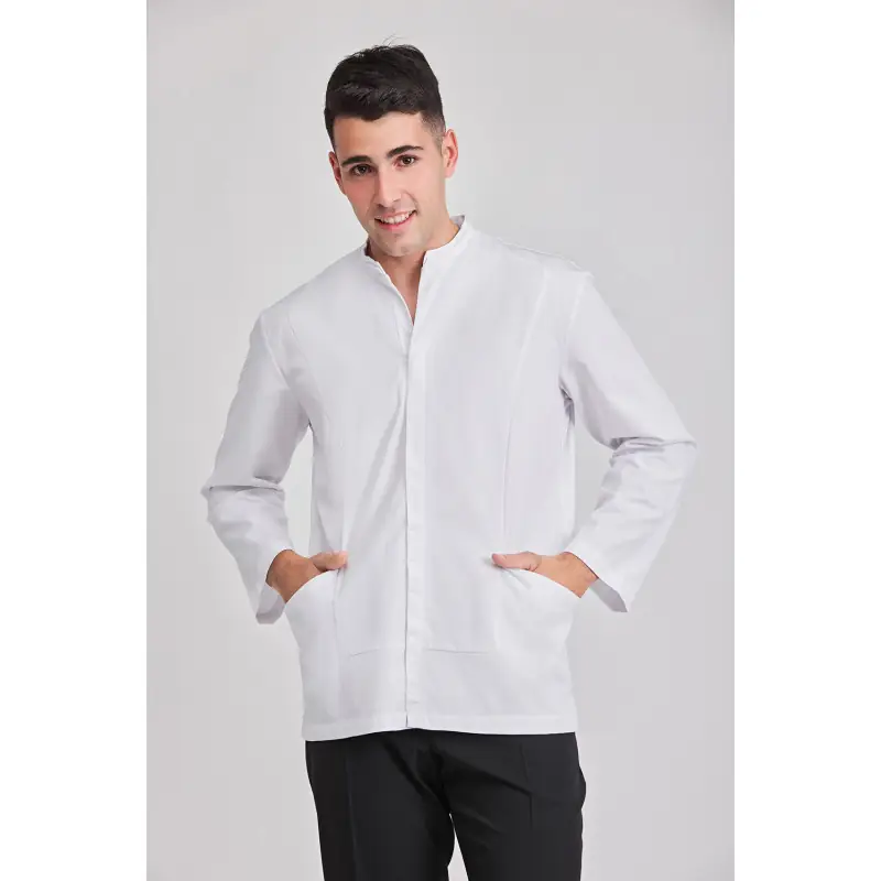 Túnica catering unisex Norvil 1183 3 Túnica catering unisex Norvil 1183 en blanco, vista frontal, sobre modelo.