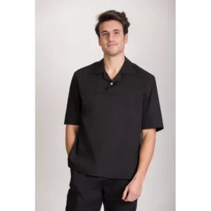 Túnica oriental unisex Norvil 1186 en negro, vista frontal, sobre modelo.