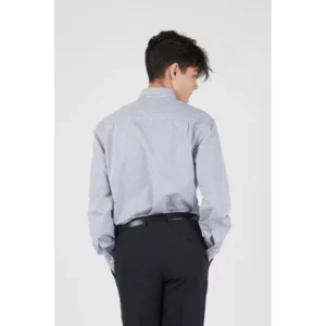 Camisa cuadros de hombre Norvil 169 en marino, vista trasera, sobre modelo.