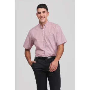 Camisa cuadros de hombre Norvil 1690 en rojo, vista frontal, sobre modelo.