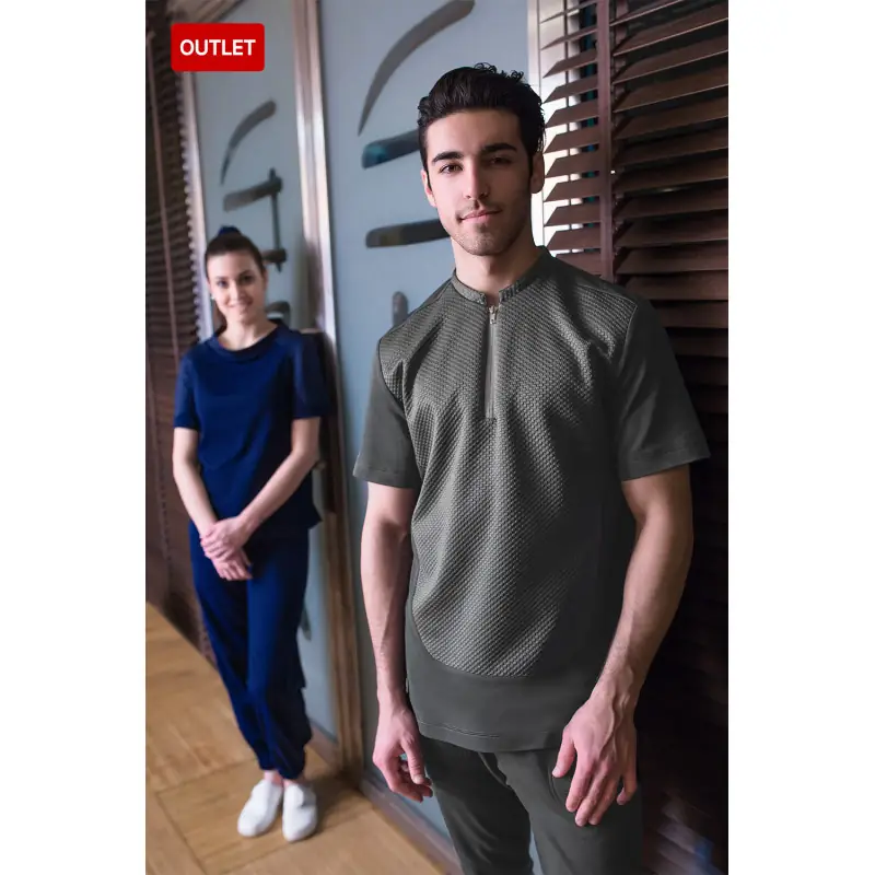 Camiseta unisex Natura® Norvil 1711 2 Camiseta unisex Natura® Norvil 1711 en gris oscuro, vista frontal, con varias personas.