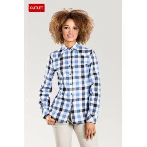 Camisa de mujer gaucha Norvil 245 en azulón, vista frontal, sobre modelo.