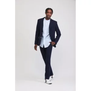Americana de hombre lana fría Norvil 3135 en azafata, vista frontal, sobre modelo.