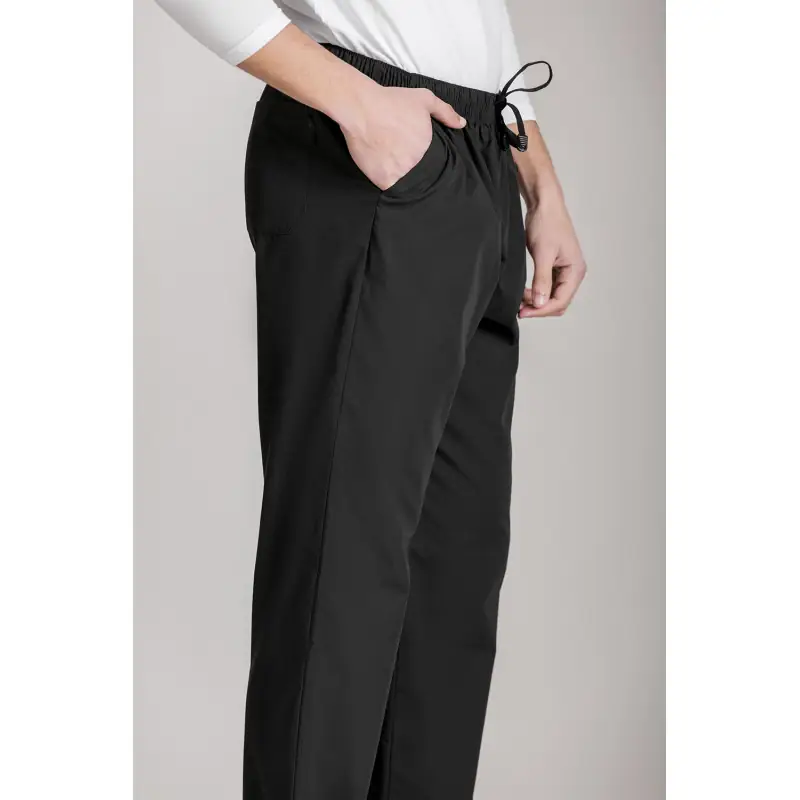 Pantalón cocina unisex Norvil 86 1 Pantalón cocina unisex Norvil 86 en negro, vista frontal, sobre modelo y encuadre parcial.