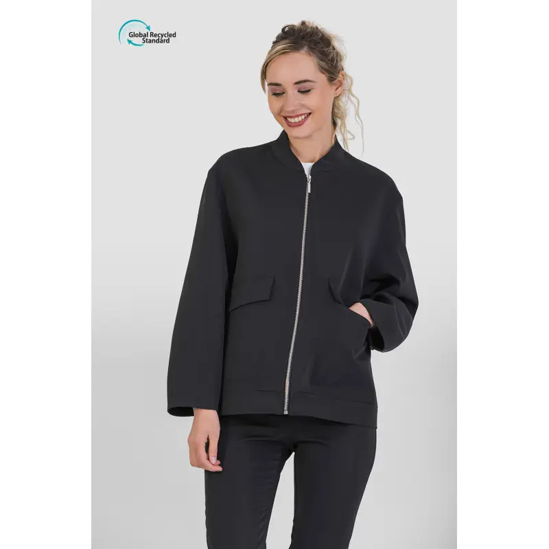 Chaqueta bomber GRS unisex Norvil LO3177 4 Chaqueta bomber GRS unisex Norvil LO3177 en negro, vista frontal, sobre modelo.