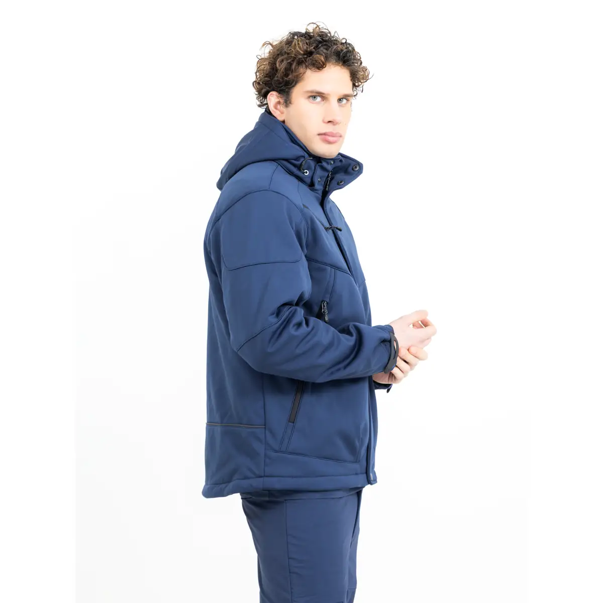 Chaqueta hombre PRINTER ESSENTIALS SKELETON 2261035 32 Chaqueta hombre PRINTER ESSENTIALS SKELETON 2261035, con modelo, vista lateral